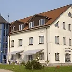 Christinenhof Garni - Hotel