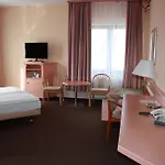 Christinenhof Garni - Hotel Gadebusch