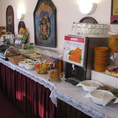 Christinenhof Garni - Hotel
