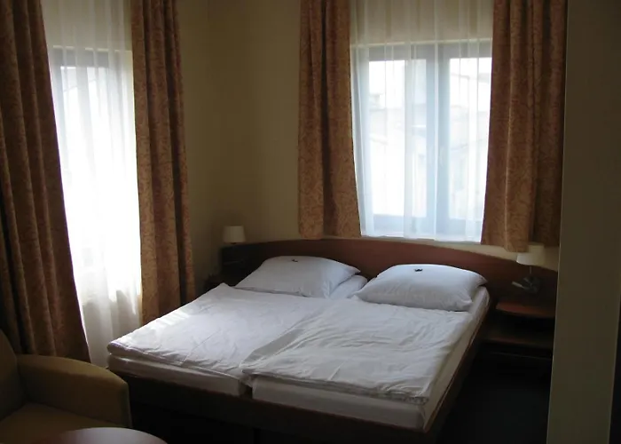 Hotel Christinenhof Garni - 3*