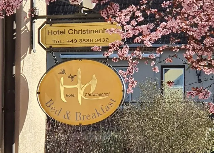 Christinenhof Garni - Hotel