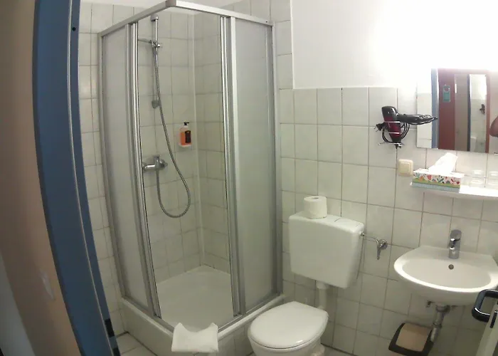 Christinenhof Garni - Hotel 3*