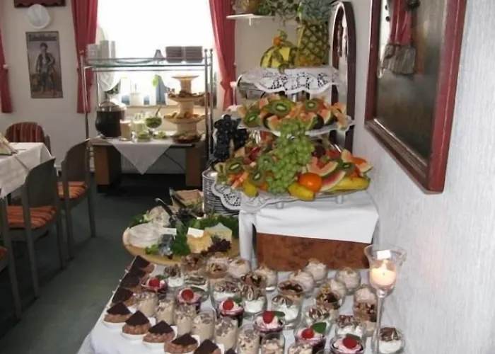 Christinenhof Garni - Hotel Gadebusch